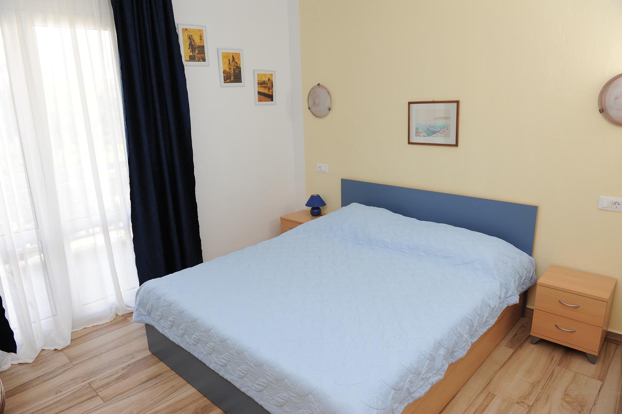 Apartments Loncar Градац Экстерьер фото